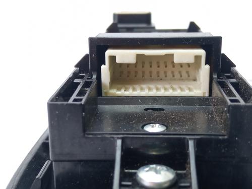 Left front window switch AUDI A3 (8L1)  | BP16131321I27 