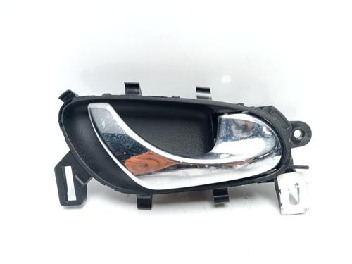 Used Front right interior door handle Front right interior door handle 16103138 16103138