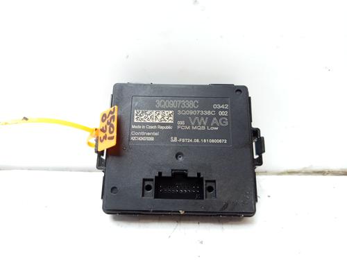 Used Electronic module Electronic module 32132947 32132947