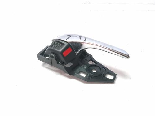 Used Front right interior door handle Front right interior door handle 10150786 10150786