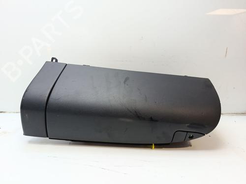 Guantera Guantera LEXUS RX (_L1_) 450h AWD (GYL15, GYL15_, GYL15R) (299 hp) 33266657 33266657