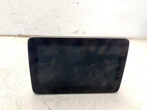 display-monitor-mercedes-benz-cla-shooting-brake-x117-2015-2016-2017-2018-2019-37604808 main image