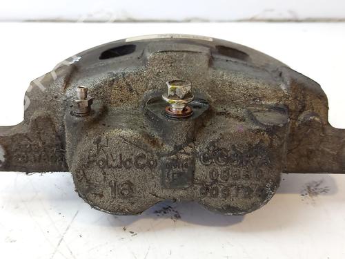 Zacisk hamulca przedniego prawego FORD RANGER (TKE) | BP30528554M104