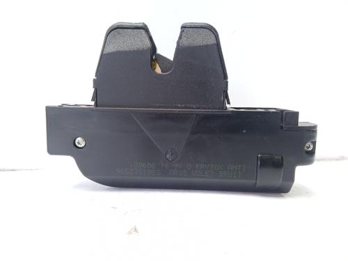 Used Tailgate lock CITROËN C4 Coupe (LA_) 1.6 HDi (109 hp) 16169122