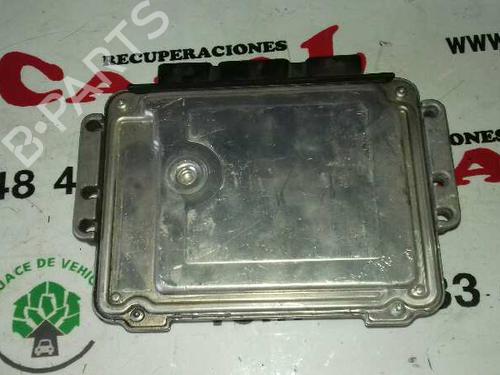 Engine control unit (ECU) RENAULT GRAND SCÉNIC II (JM0/1_) | BP7963509M57