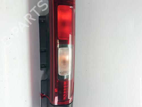 Venstre baglygte RENAULT TRAFIC III Van (FG_) 1.6 dCi 115 (FGMD) (116 hp) 31117076