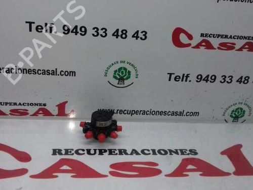 Used Injection rail Injection rail 7952534 7952534