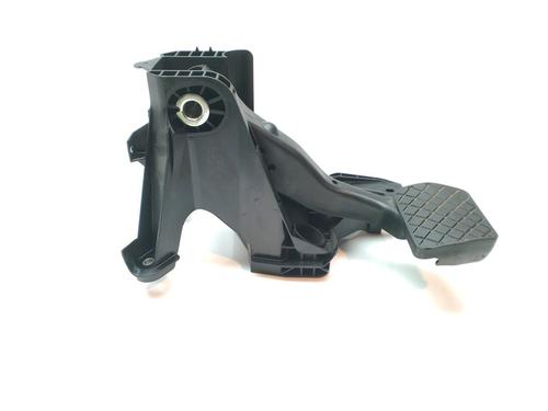 Used Break pedal VW GOLF VII (5G1, BQ1, BE1, BE2) 1.6 TDI (115 hp) 11424380
