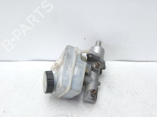 Used Brake master cylinder MERCEDES-BENZ B-CLASS Sports Tourer (W245) [2005-2011]  15380774
