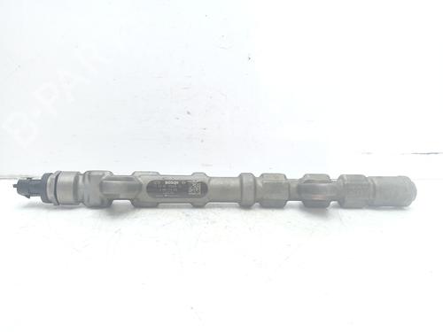 Used Injection rail Injection rail 18873750 18873750