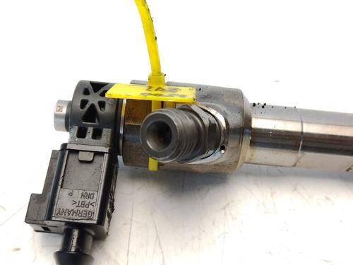 Injector AUDI A6 C7 (4G2, 4GC) 2.0 TDI | BP32197952M100 - Image 4