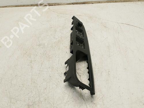 Left front window switch VW GOLF V (1K1) 1.9 TDI | BP38461020I27 - Image 2