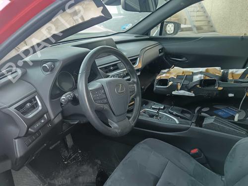 Front right panel LEXUS UX (_AA1_, _AH1_, _MA1_) 200 (MZAA10) | BP39410912C59  - Image 6