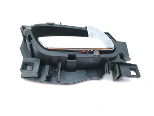 Used Front right interior door handle PEUGEOT 208 I (CA_, CC_) 1.4 HDi (68 hp) 13743259