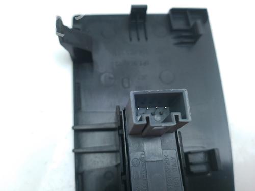 Right front window switch SEAT LEON (1P1)  | BP16714713I26 