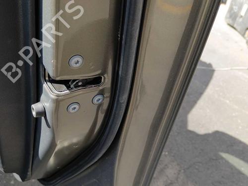 front-right-lock-toyota-yaris-cross-mxp_-2020-39031439 main image
