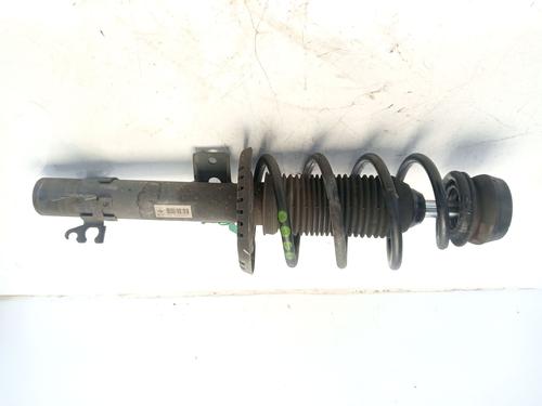 Høyre foran støtdemper SEAT IBIZA IV SC (6J1, 6P5) 1.9 TDI (105 hp) 30965839