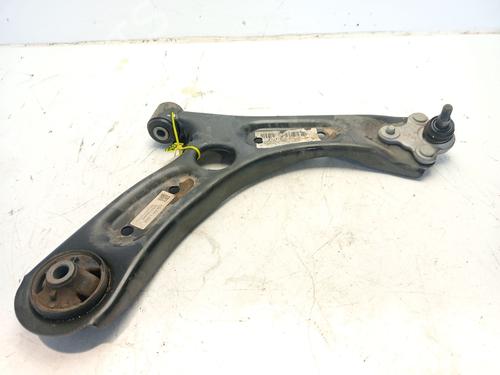 Used Right front suspension arm KIA CEED (CD) 1.4 T-GDI (140 hp) 31190256