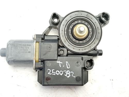 Używane Silniczek podnośnika szyby tylnej prawej VW POLO V (6R1, 6C1) [2009-2022]  30923829