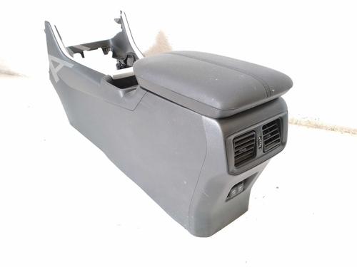armrest-center-console-toyota-rav-4-v-_a5_-_h5_-5881042030c1-2018-9518964 main image