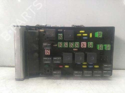 Used Fuse box Fuse box 7959742 7959742