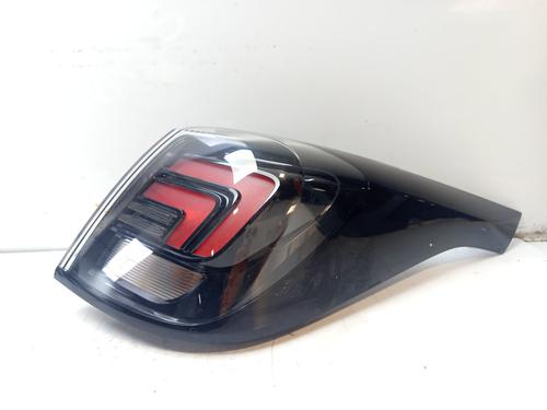Used Right taillight Right taillight OPEL CROSSLAND X / CROSSLAND (P17, P2QO) 1.5 Turbo D (75) (120 hp) 33027897 33027897