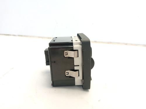 Hovedlysbryter VOLVO V50 (545) D4 | BP30858398I24