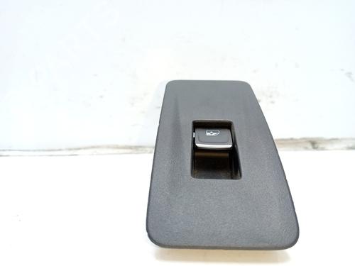 Left rear window switch SEAT ATECA (KH7, KHP) | BP21375317I29 - Image 1