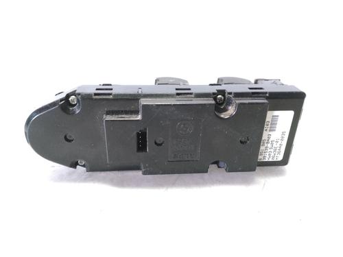Left front window switch BMW 5 (E60) 520 d | BP10115171I27 - Image 2