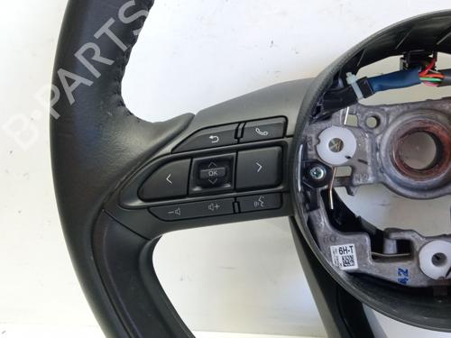 Steering wheel TOYOTA YARIS (_P21_, _PA1_, _PH1_) 1.5 Hybrid (MXPH10, MXPH11) | BP30529152C49