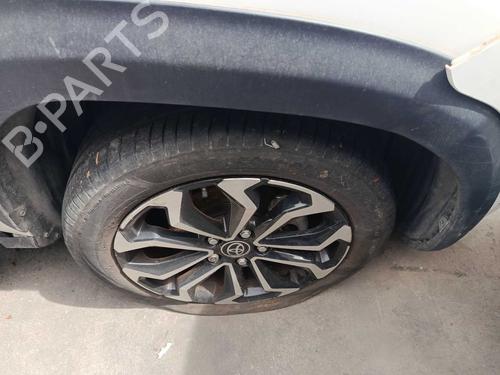 Used Right front steering knuckle Right front steering knuckle TOYOTA YARIS CROSS (MXP_) 1.5 (MXPB10) (125 hp) 37695349 37695349