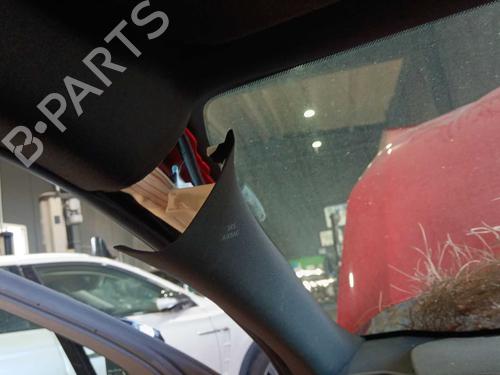left-curtain-airbag-lexus-ux-_aa1_-_ah1_-_ma1_-2018-39407758 main image