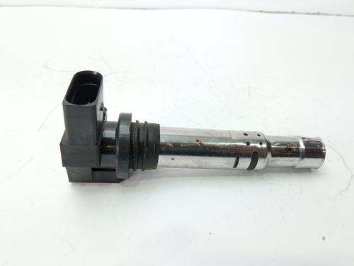Used Ignition coil VW POLO (9N_, 9A_) 1.4 16V (75 hp) 13817897