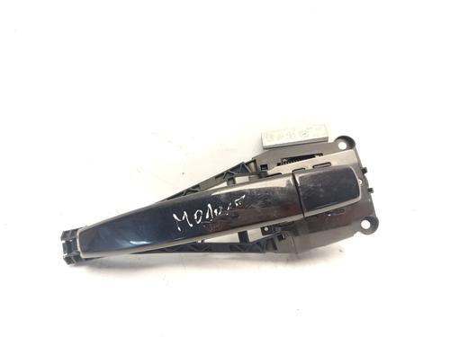 Used Rear left exterior door handle OPEL ASTRA J GTC [2011-2018]  31210433