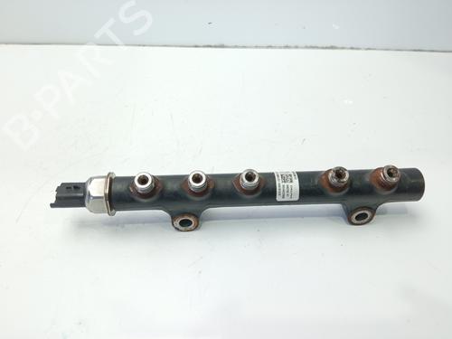 Used Injection rail Injection rail 12310676 12310676