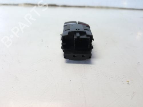 Steering column stalk BMW 2 Gran Tourer (F46) 220 i | BP24315576I23 - Image 2