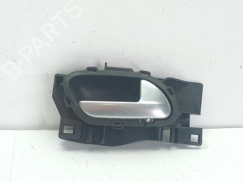 Used Front right interior door handle Front right interior door handle 35726580 35726580