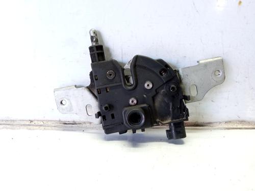 hood-lock-ford-mondeo-iii-b5y-st220-1s7a16700ab-2000-2001-2002-2003-2004-2005-2006-2007-9699502 main image