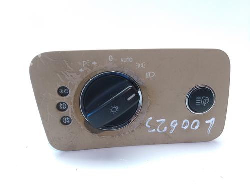 Used Headlight switch Headlight switch 10631976 10631976