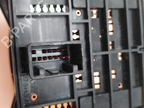 Electric handbrake TOYOTA C-HR (_X1_)  | BP13356161E5