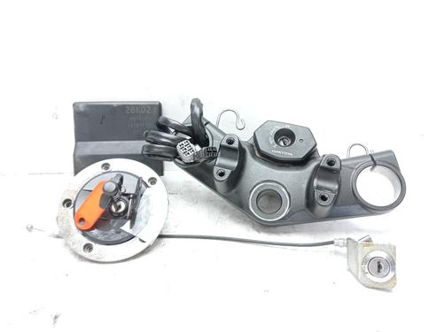 Used Electronic module SUZUKI MOTORCYCLES V-STROM V-Strom 650 XT (71 hp) 24702957