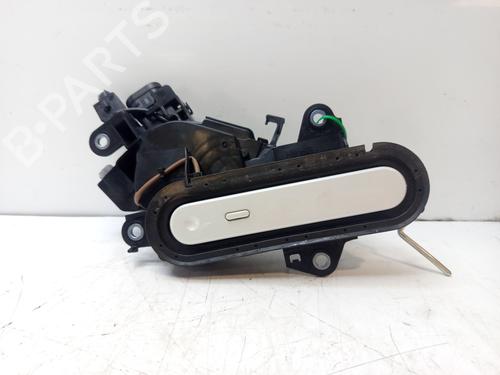 Used Front right exterior door handle Front right exterior door handle TOYOTA C-HR (_X1_) 1.8 Hybrid (ZYX10_, ZYX11_) (98 hp) 33705680 33705680