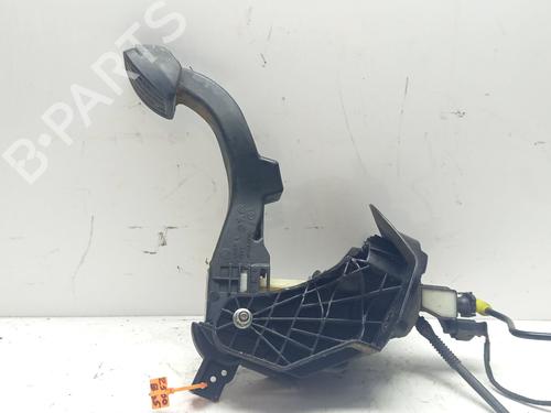 Pédale d'embrayage TOYOTA PROACE Van (MDZ_) 1.6 D4d (MDZ2) (116 hp) 31188550