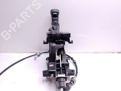 Gear lever TOYOTA YARIS (_P13_)  | BP26657948M90 