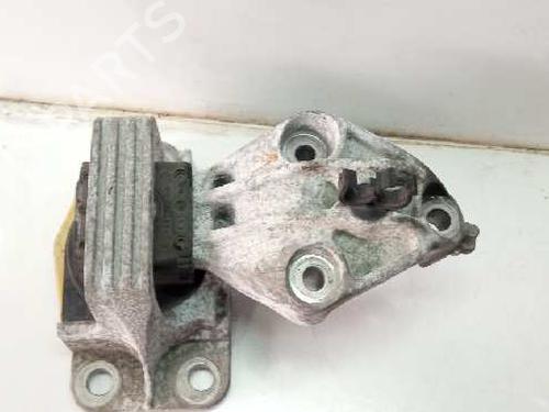 Engine mount RENAULT MEGANE III Hatchback (BZ0/1_, B3_)  | BP10164856M89 