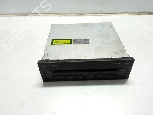 Used Radio Radio 10175933 10175933