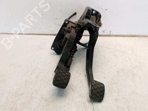 Used Break pedal Break pedal 38178675 38178675