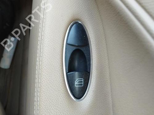Used Right front window switch MERCEDES-BENZ CLS (C219) CLS 350 (219.356) (272 hp) 10540556