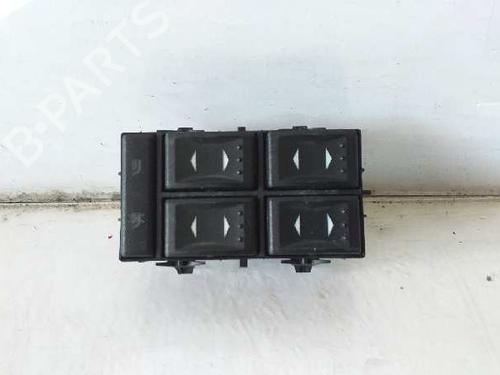 Used Left front window switch FORD MONDEO III (B5Y) [2000-2007]  7960227