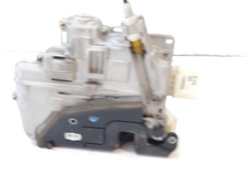 Front left lock AUDI A4 B7 (8EC) 2.0 TDI | BP26657940C98 - Image 4